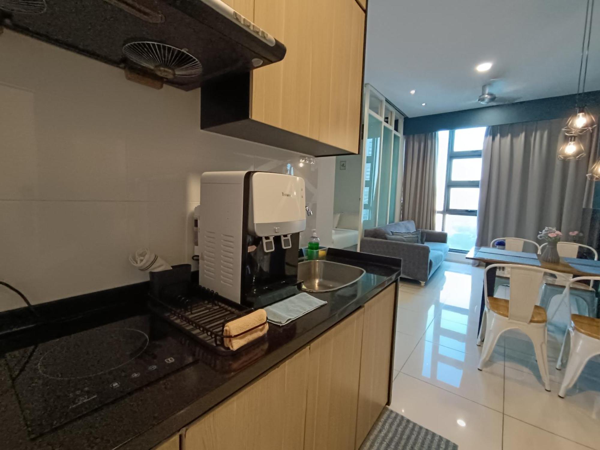 Robertson Cozy 3 Bedroom Family Suite With Netflix 쿠알라룸푸르 외부 사진